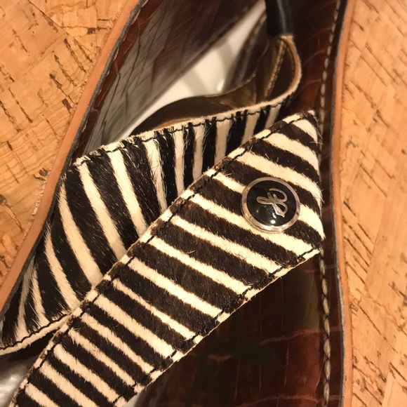 Shoes (like new) - Picture 3 of 3